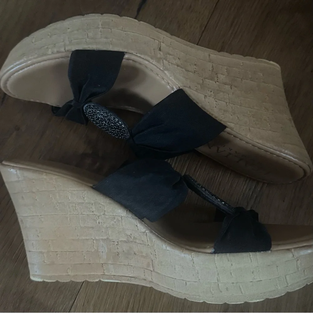 Italian Shoemakers shoe wide