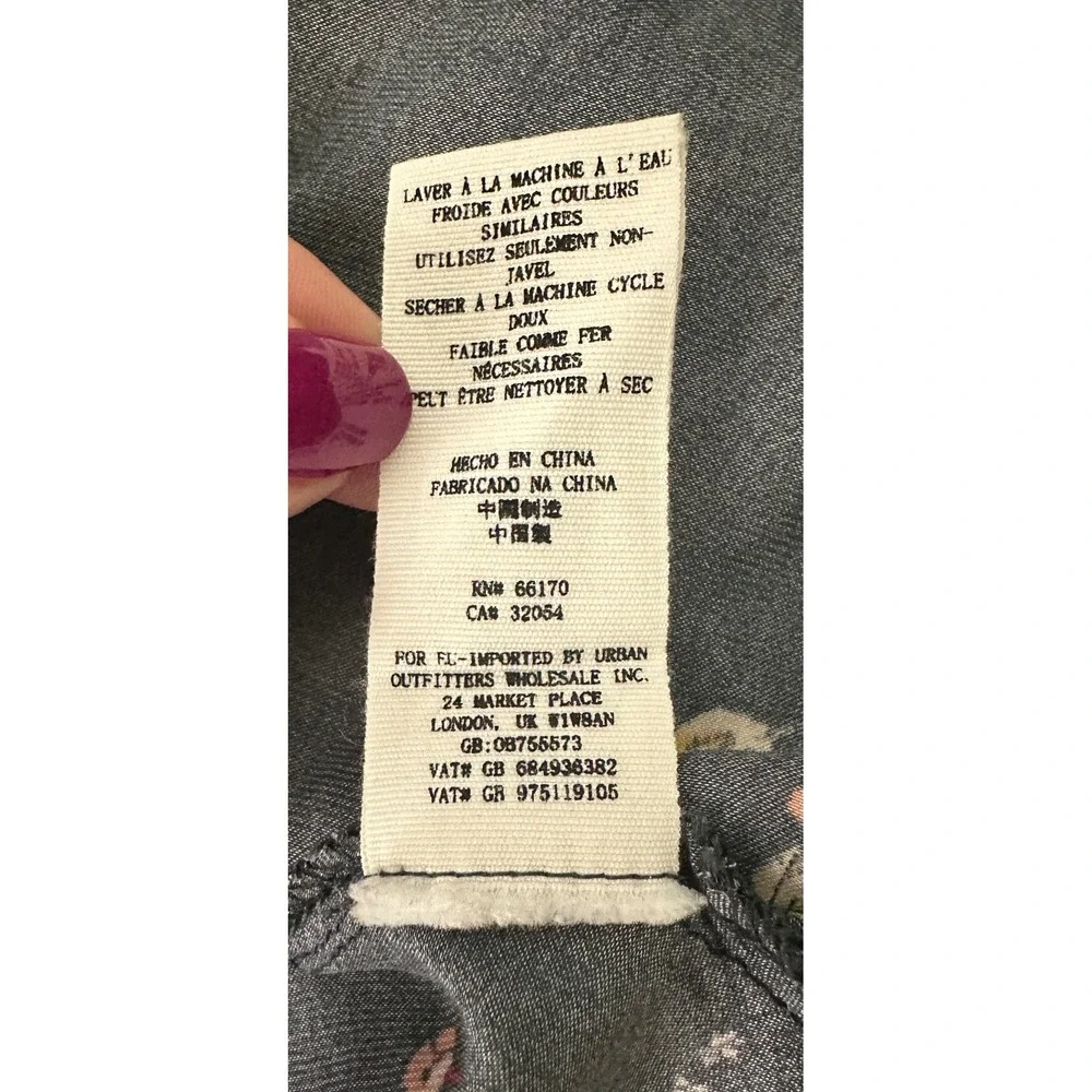 Free People sleeve small festival