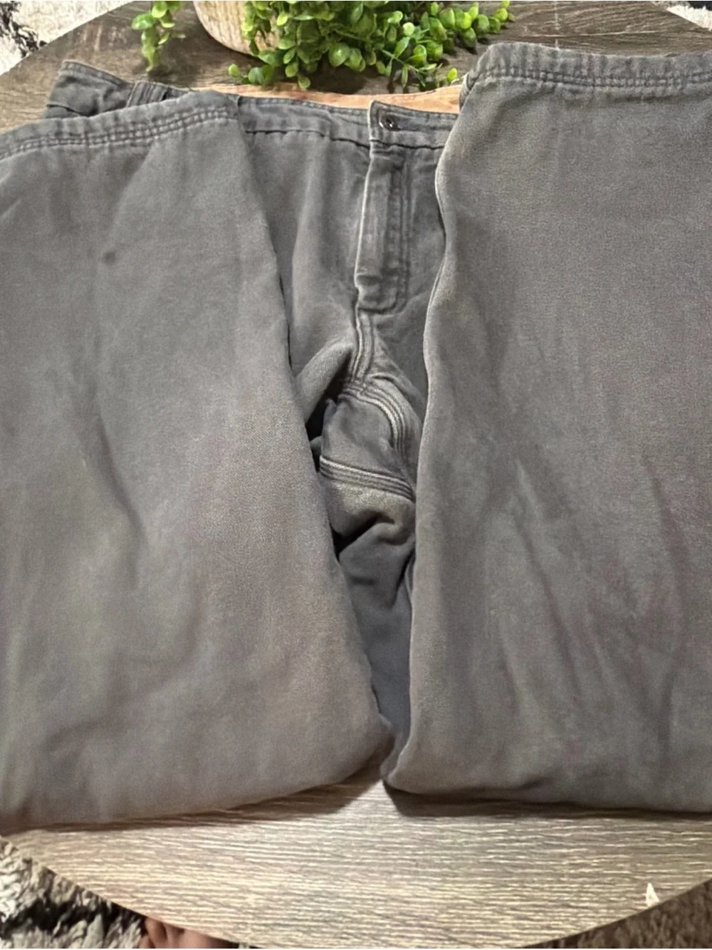 Duluth Trading Co straight like 40x32