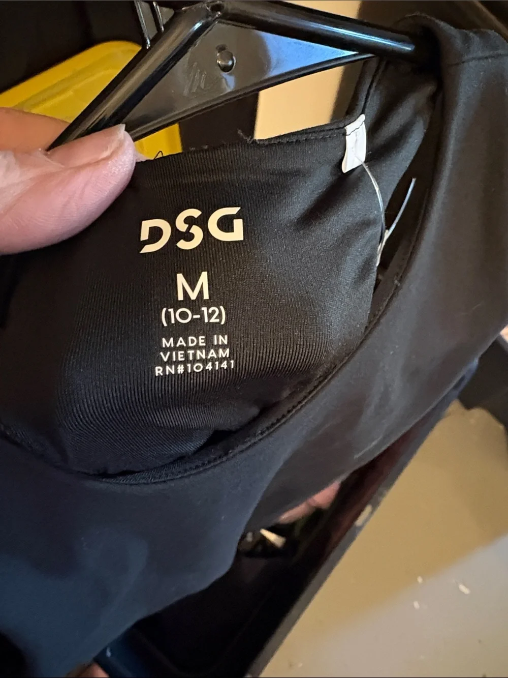 DSG sleek sleeveless