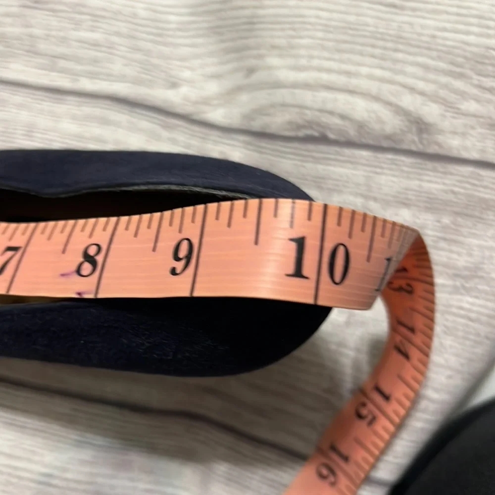 Stuart Weitzman note soles not