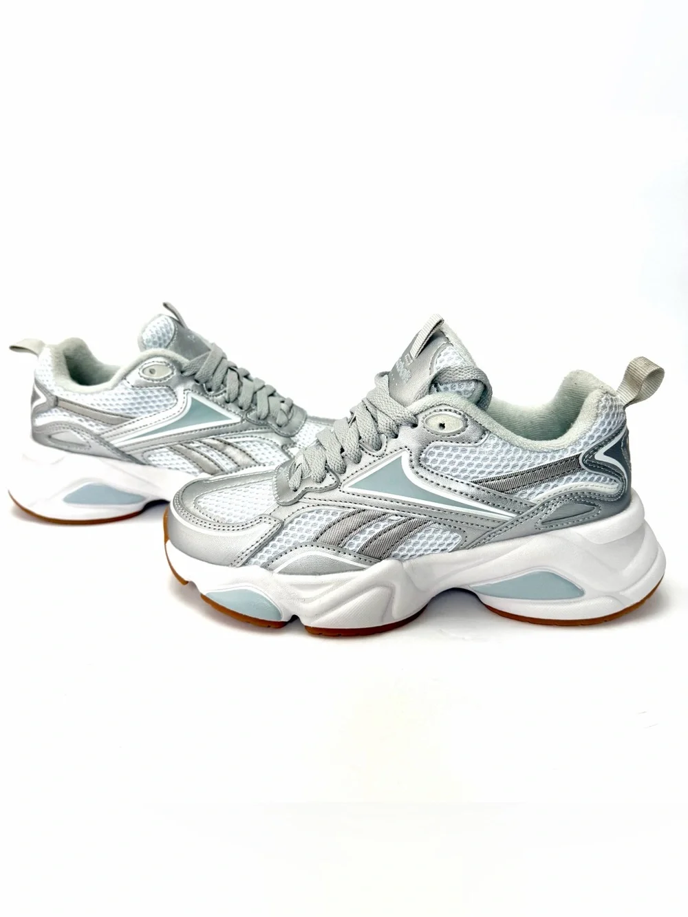 Reebok Women's Mesh Lace-Up Low Top Sneakers Silver/Gray/White
