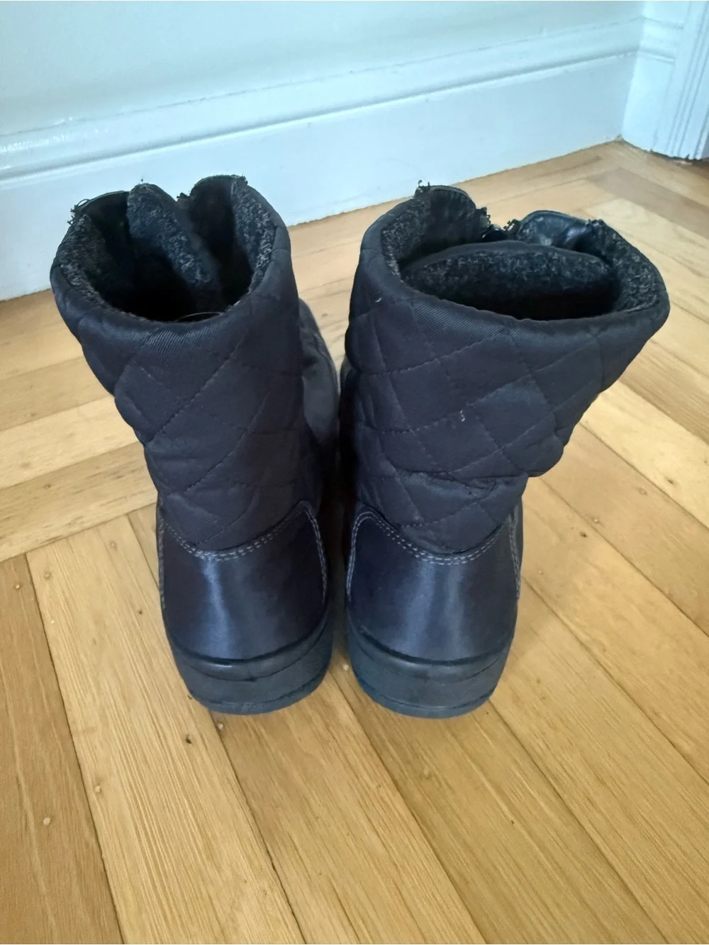 Ara black gortex