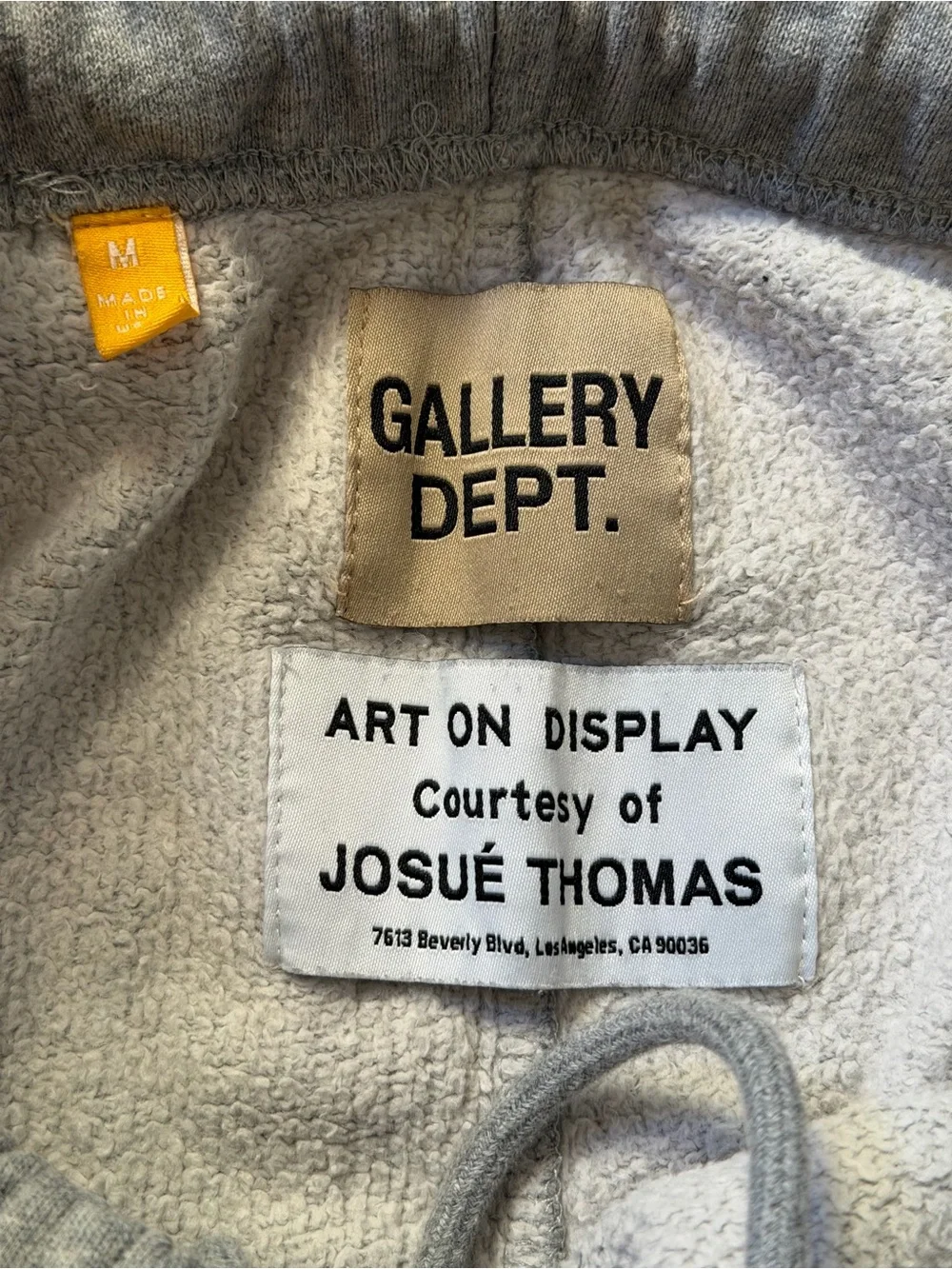 Gallery Dept size medium