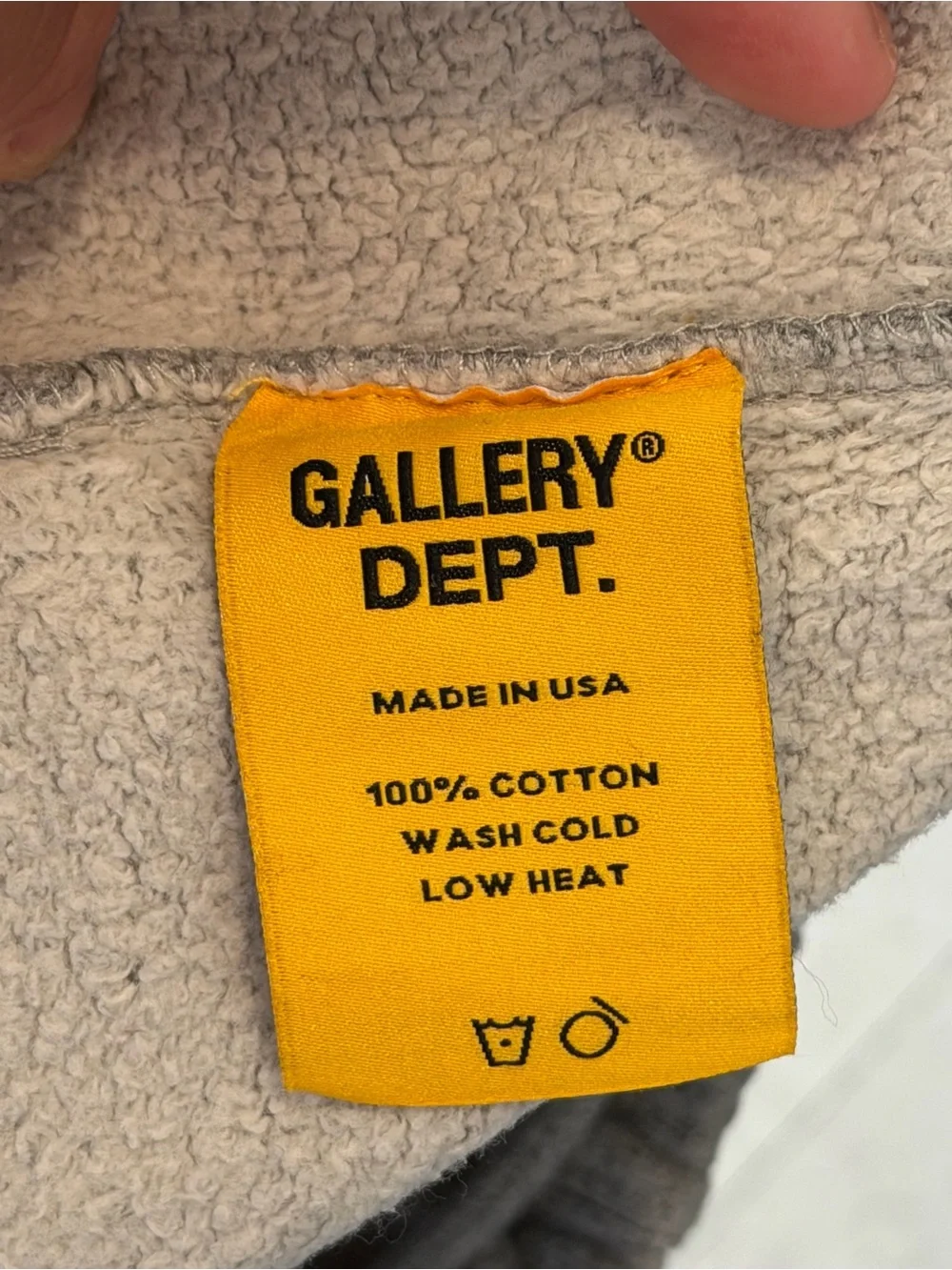 Gallery Dept size medium