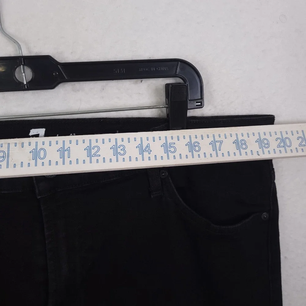 7 For All Mankind wash classic