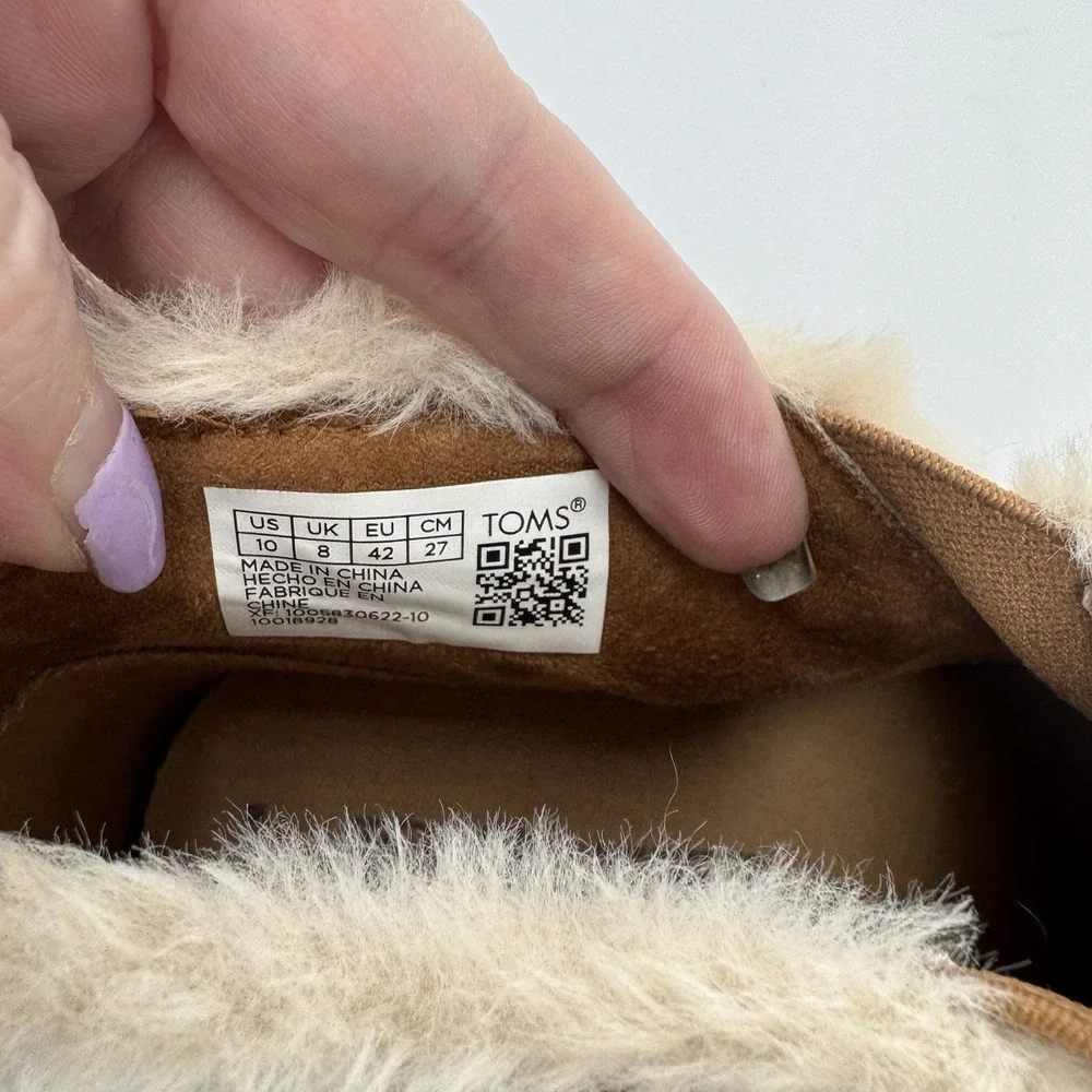 Toms cozy stylish