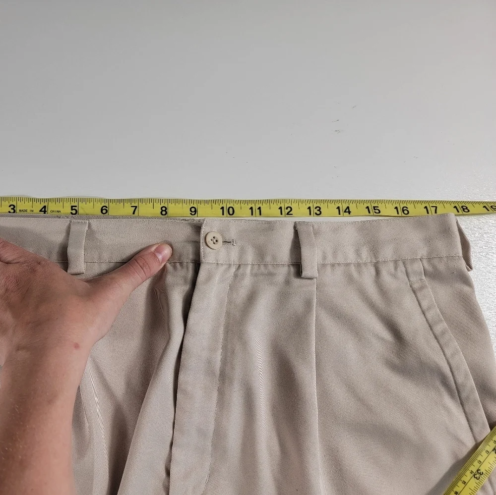 Nike golf shorts