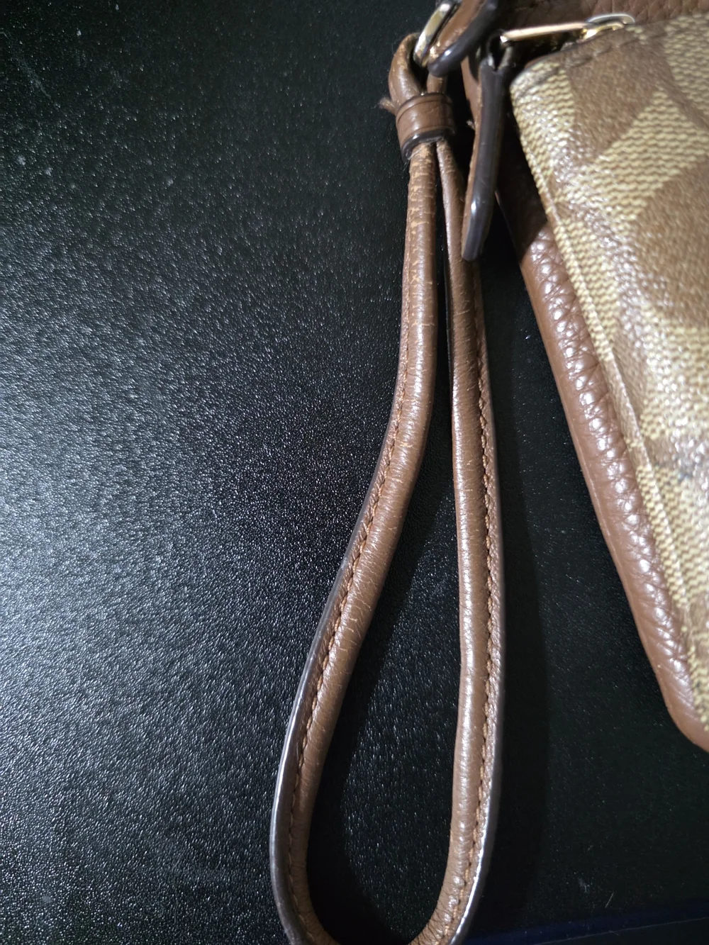 Coach classic signature
