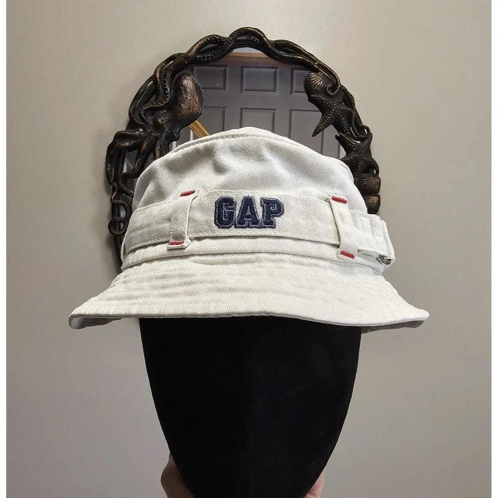 Vintage 2000 GAP Beige Bucket Hat Embroidered Logo Cotton Youth M Y2K Utility