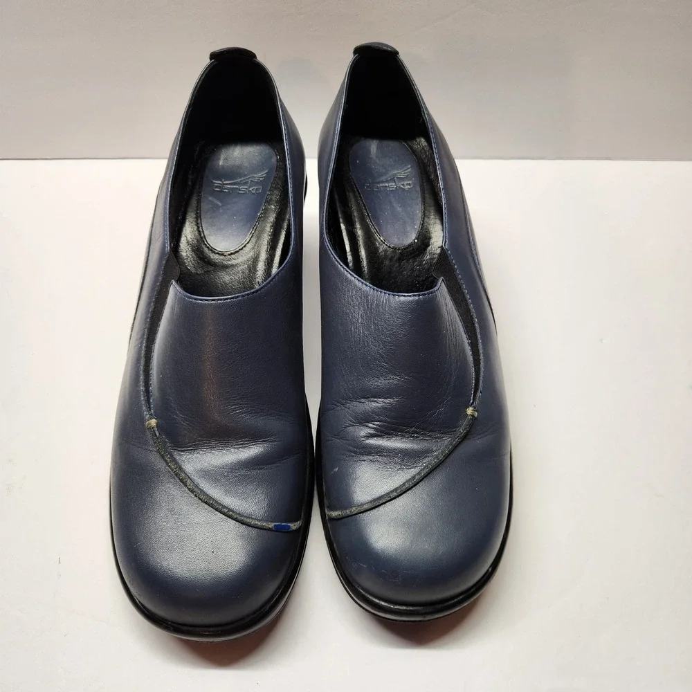 Dansko preowned piping