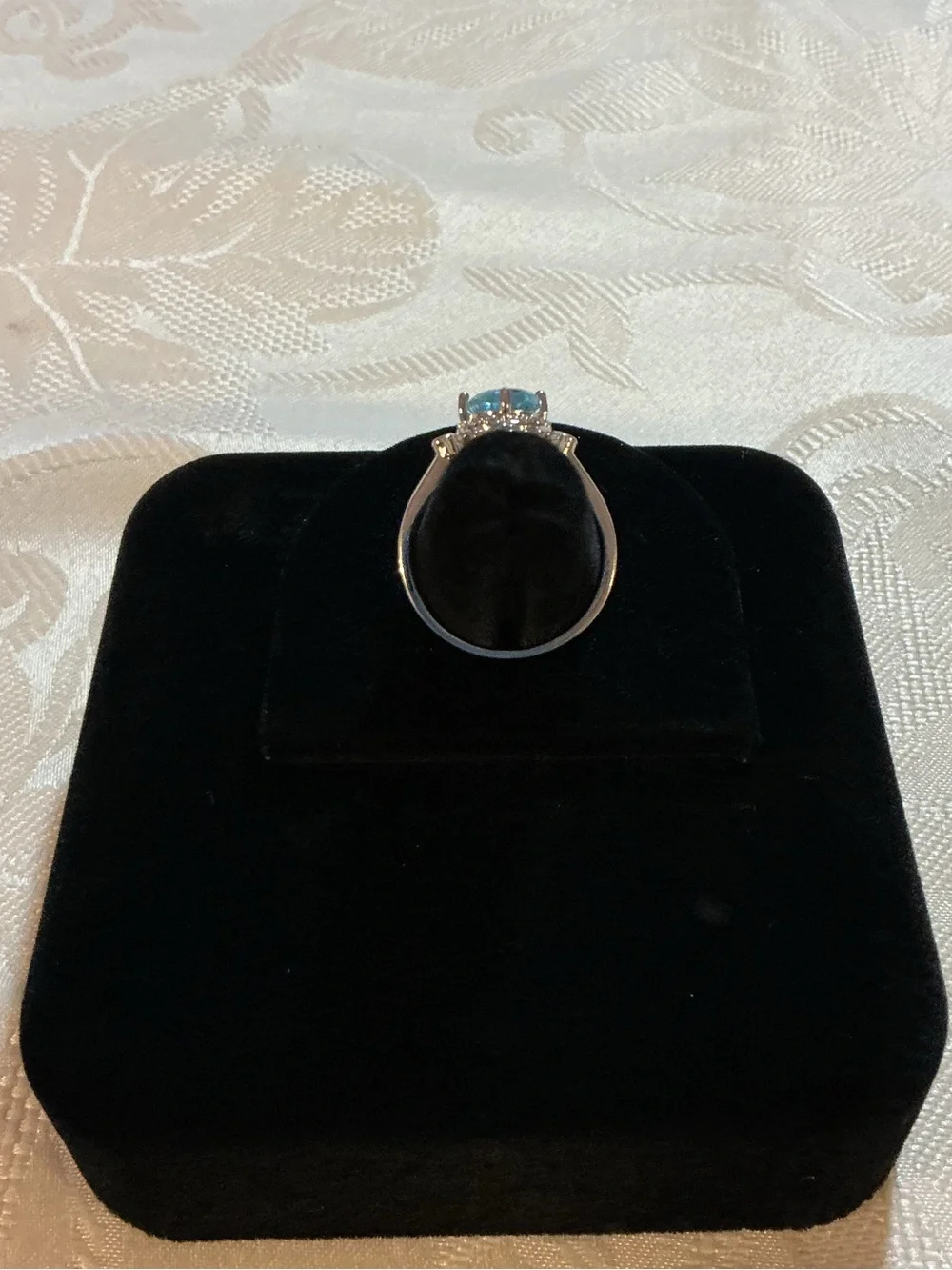 Lab Grown Aquamarine Ring channel touch