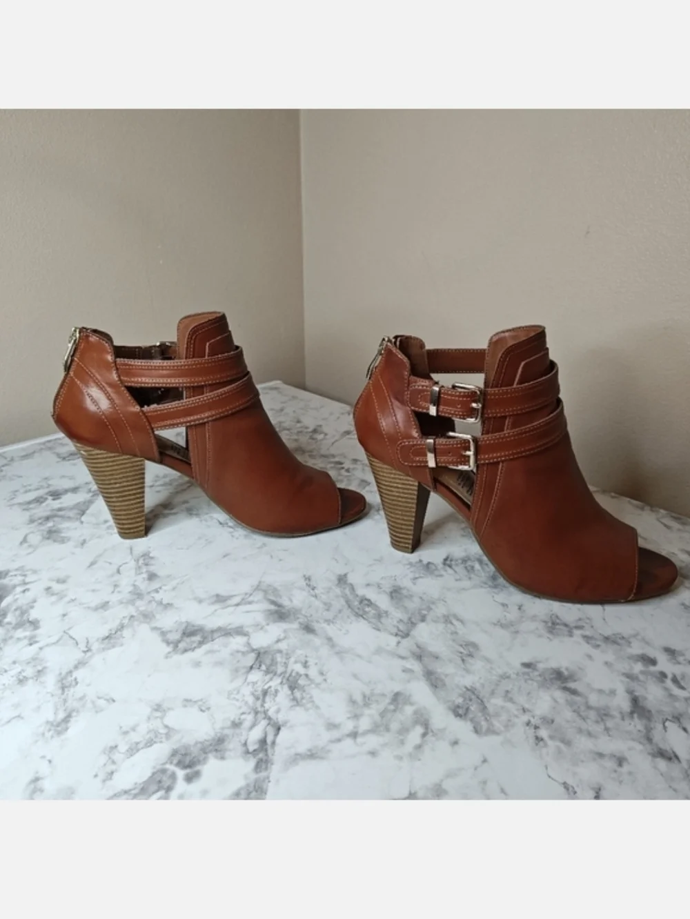 Liz Claiborne Genesis Cognac Peep-Toe Buckle Booties Size 8M
