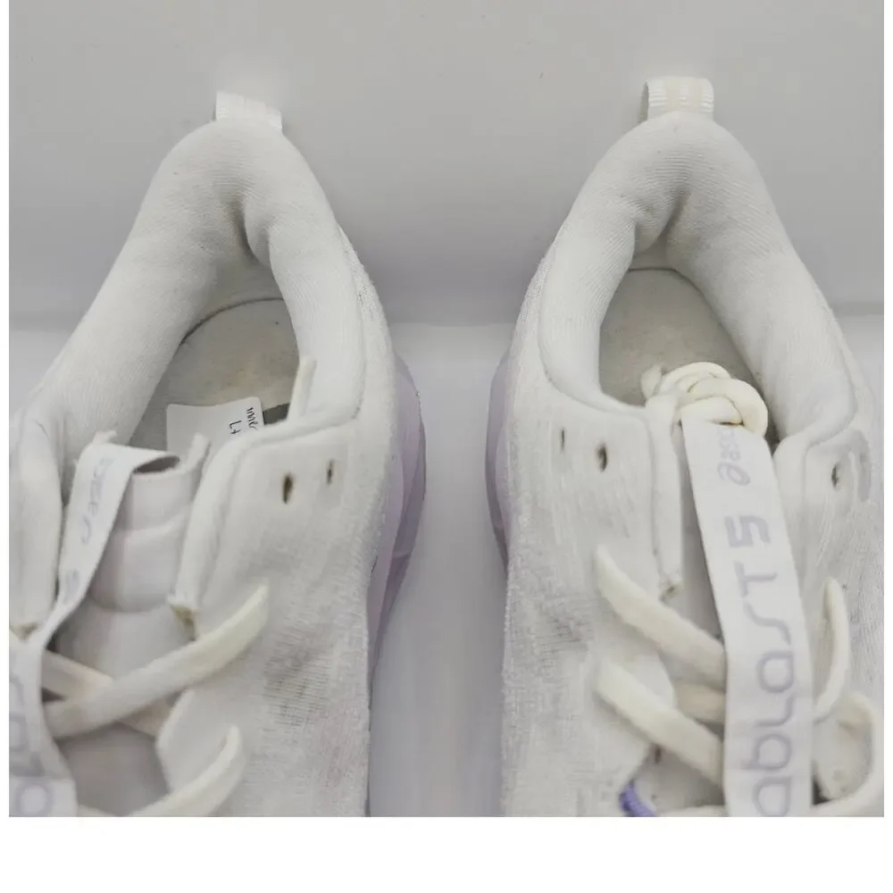 Asics novablast white