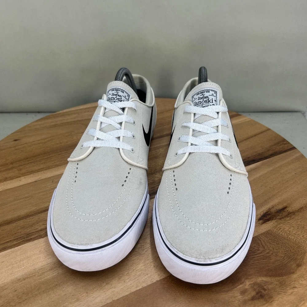 Nike excellent used