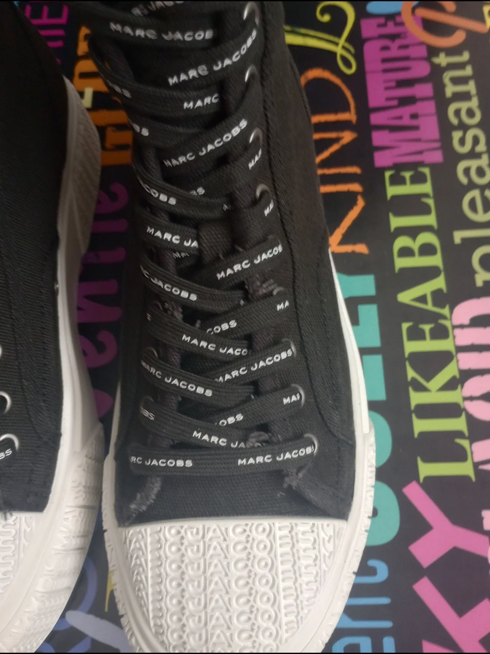 Marc Jacobs lace trendy fashion