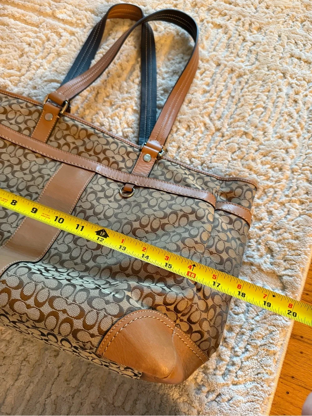 Coach spacious tote