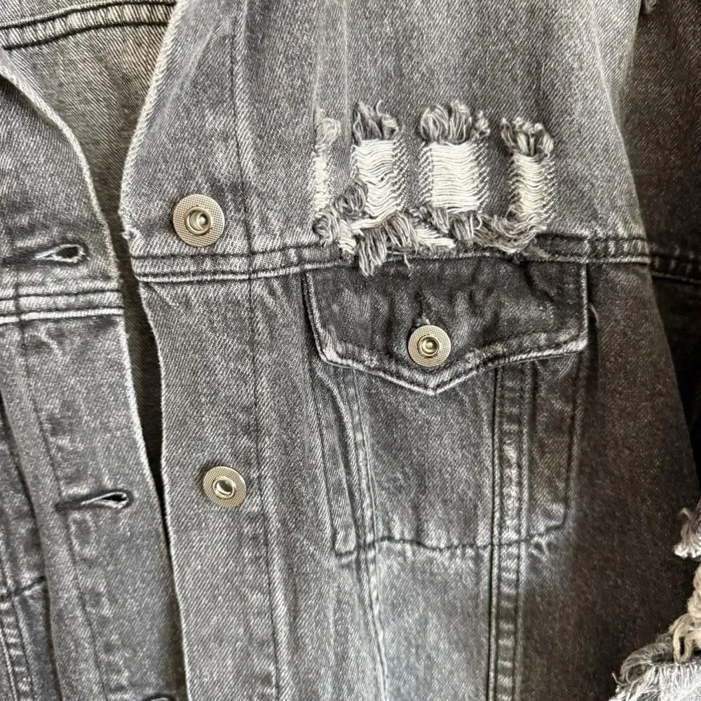Fashion Nova chic light