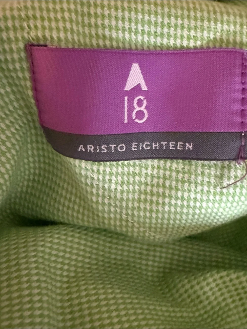 N/A stylish aristo