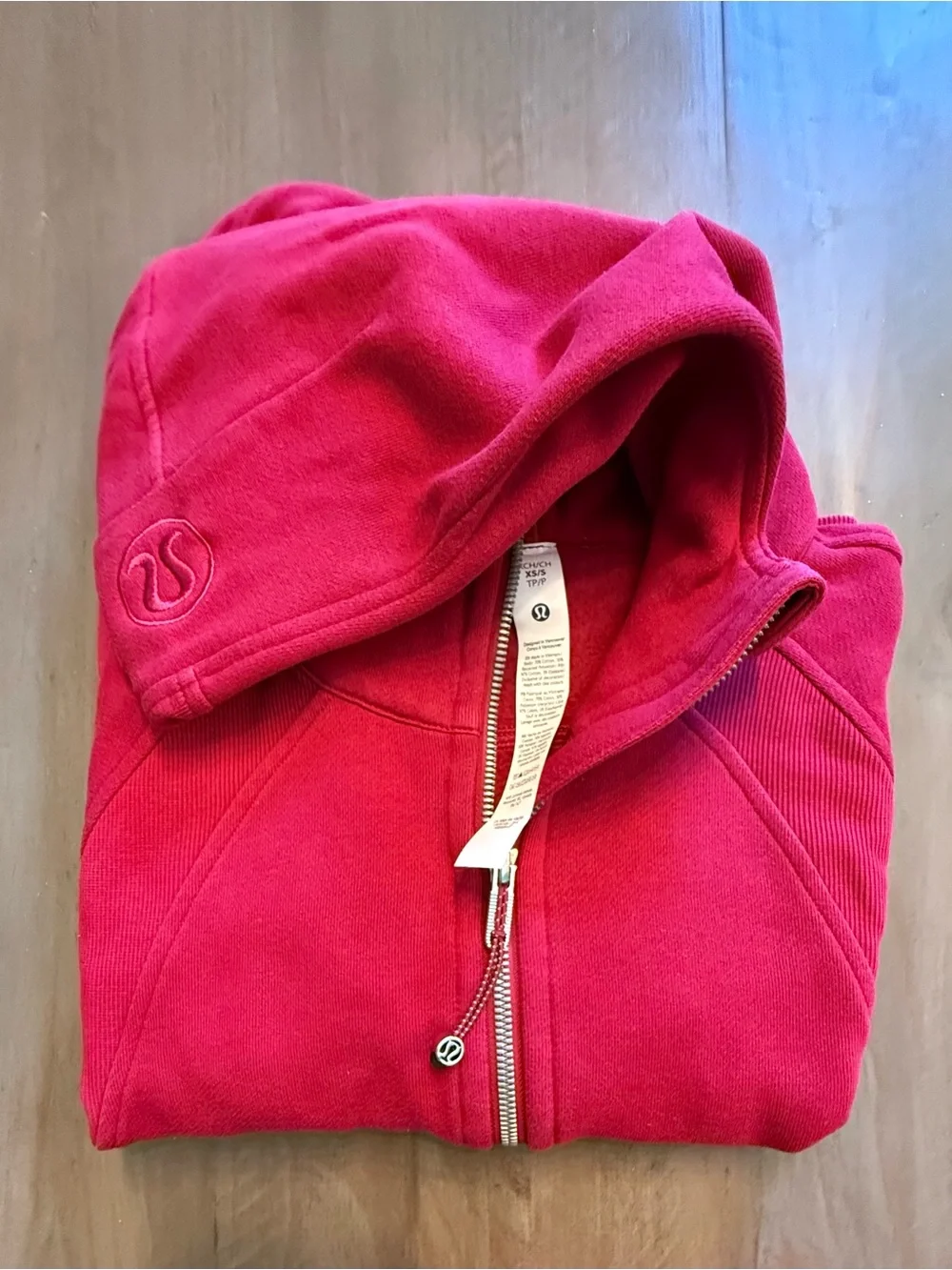 lululemon athletica bright fuchsia