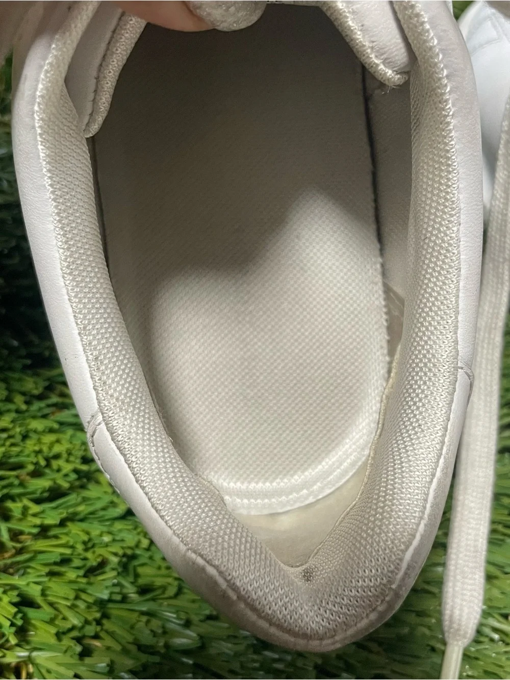 Tory Burch White Leather Lace Up Sneakers Women’s Size 7.5M Gold Logo