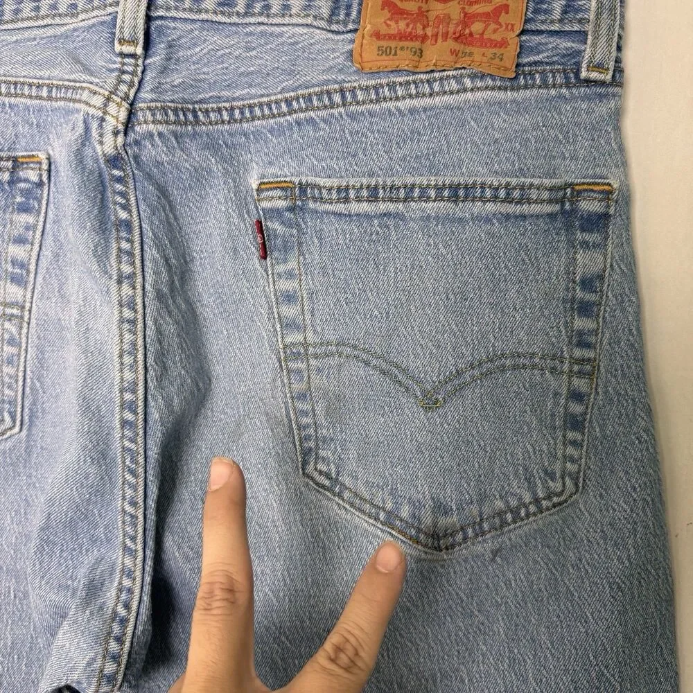 Levis *please see