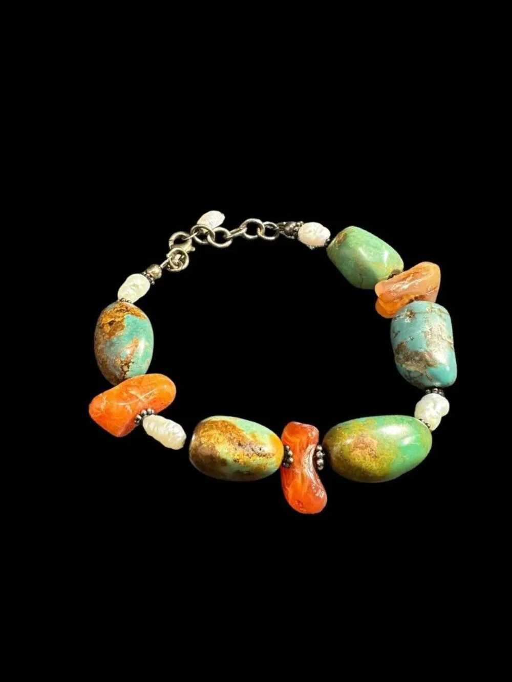Unbranded bracelet good