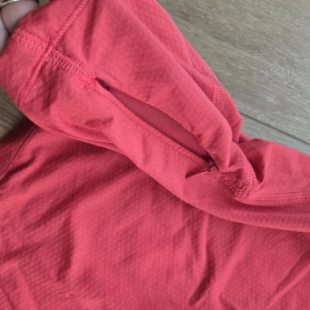 lululemon athletica very good