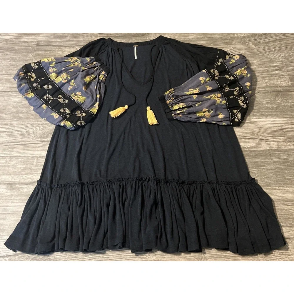 Free People excellent pre