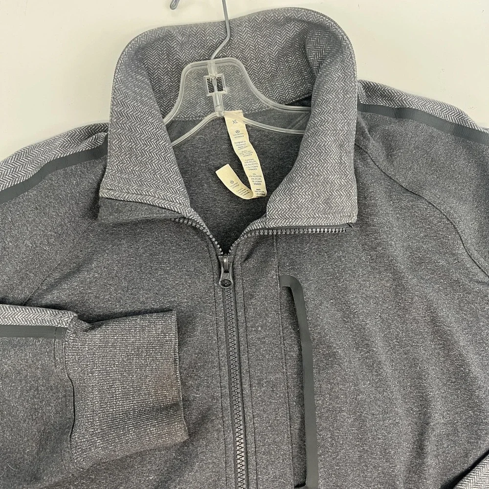 lululemon athletica brand lululemon