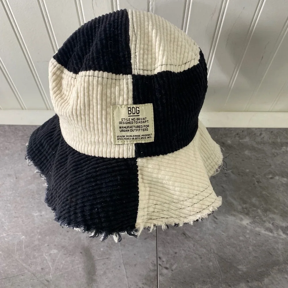 BDG corduroy bucket