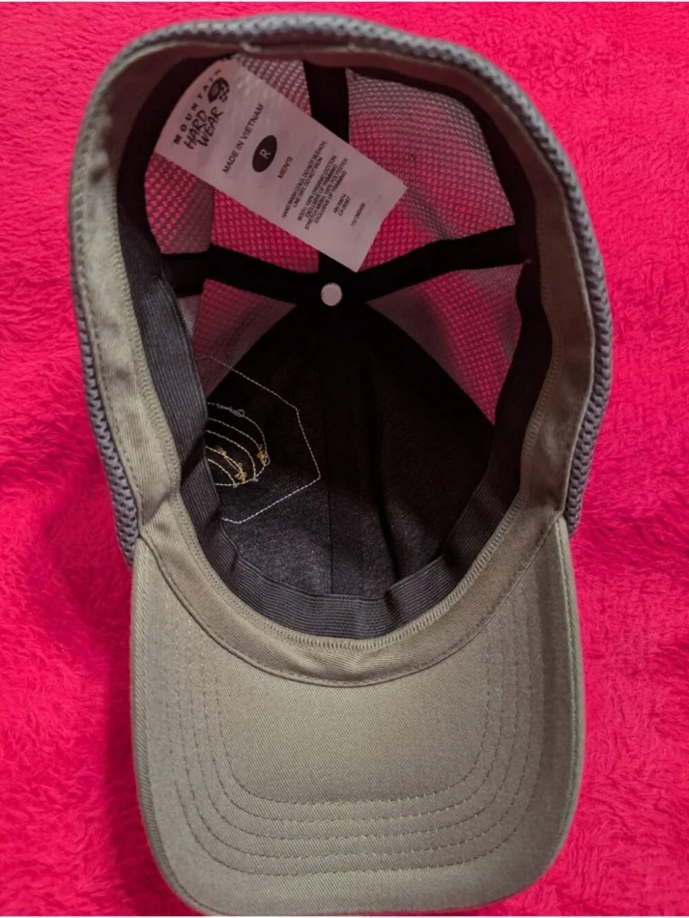 Mountain Hardwear free lower box