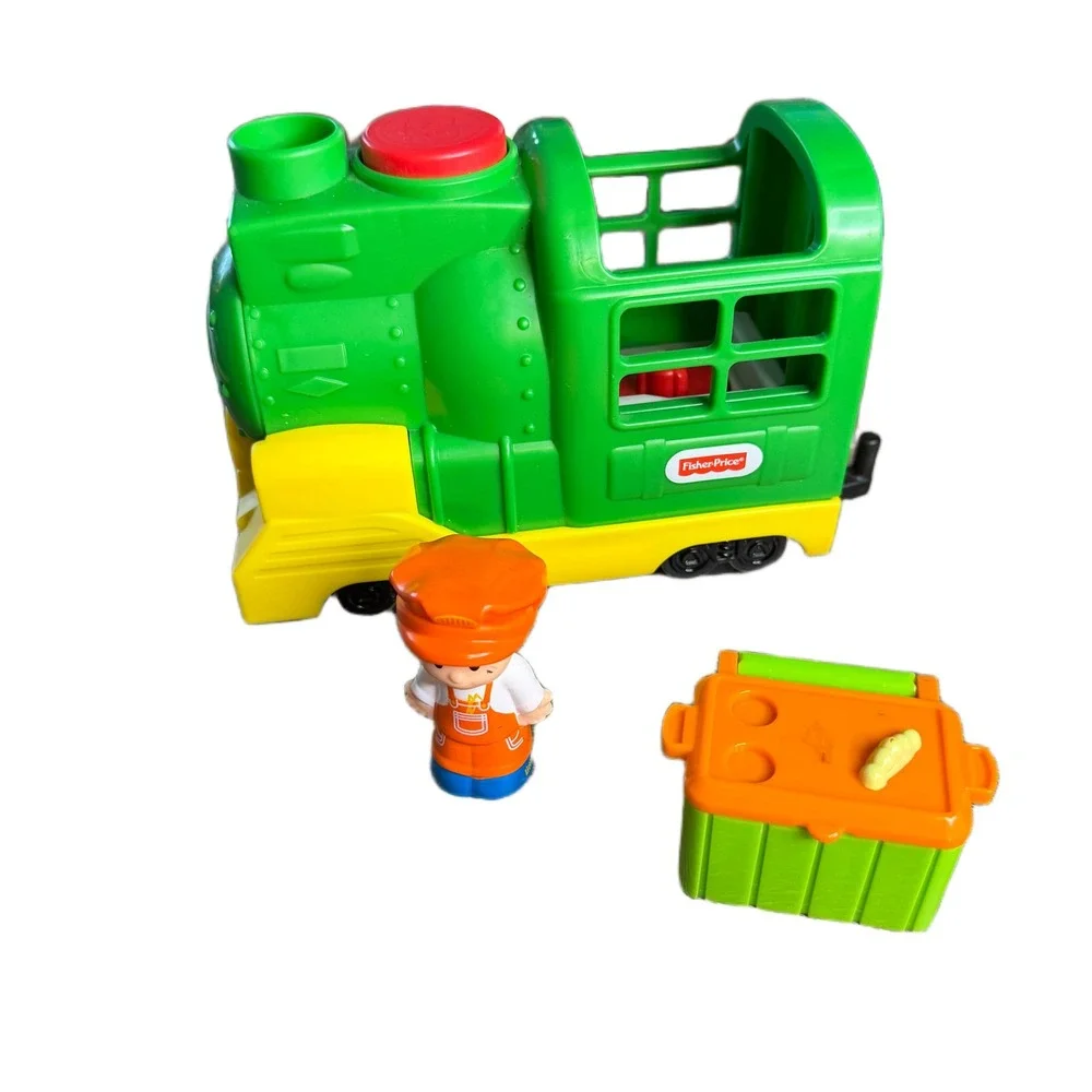 Fisher Price Little People Choo Choo Train‎ Green Yellow Sound Light Conductor
