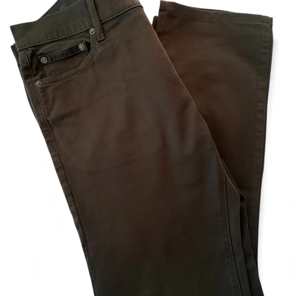 DL1961 dark green