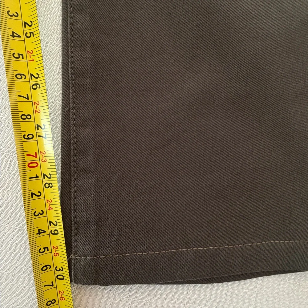 DL1961 dark green