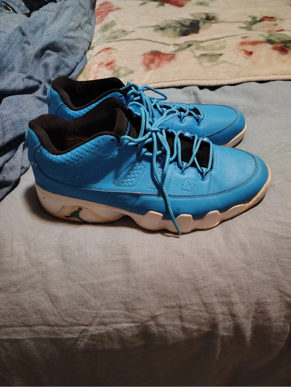 Nike bright blue