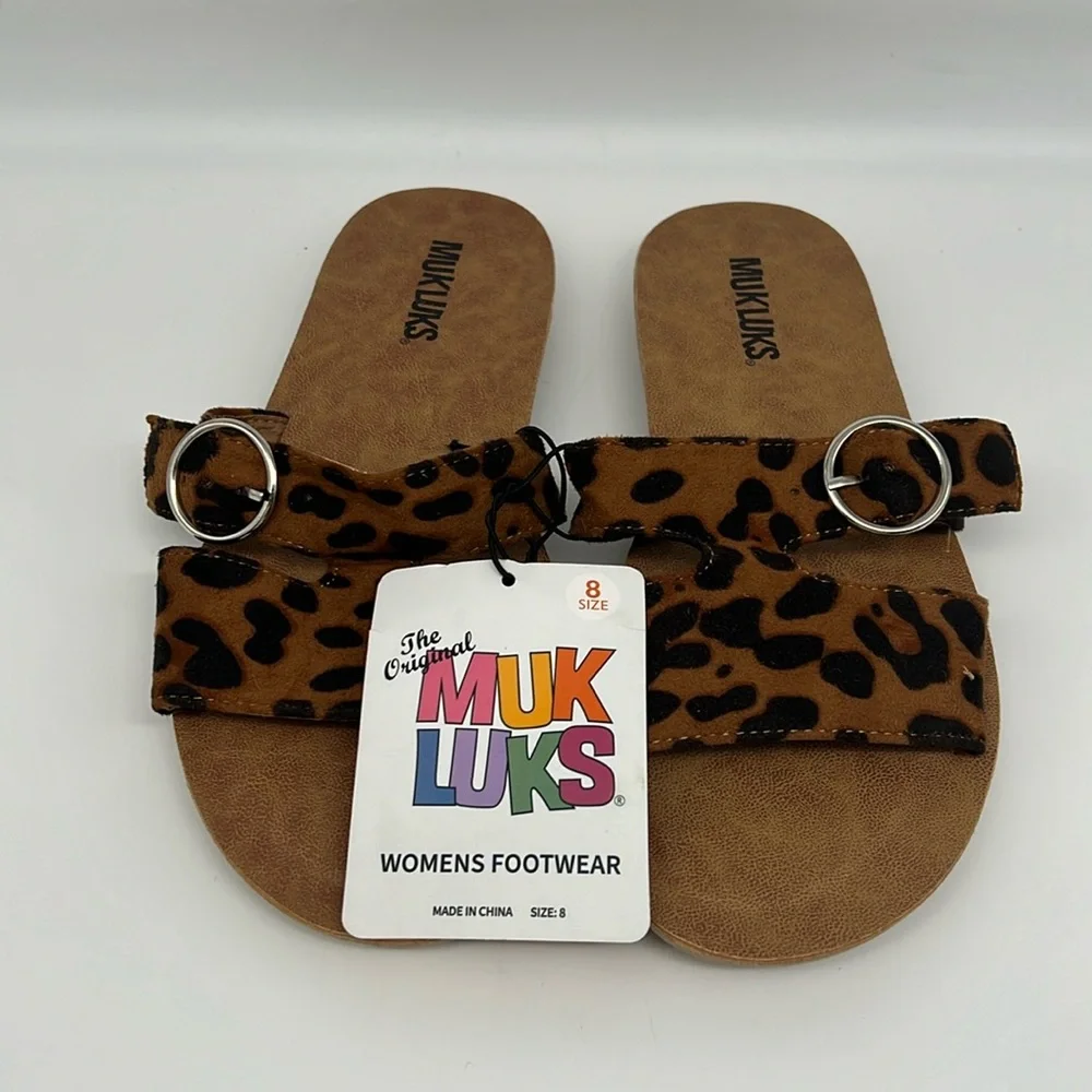 Muk Luks slotted try possible
