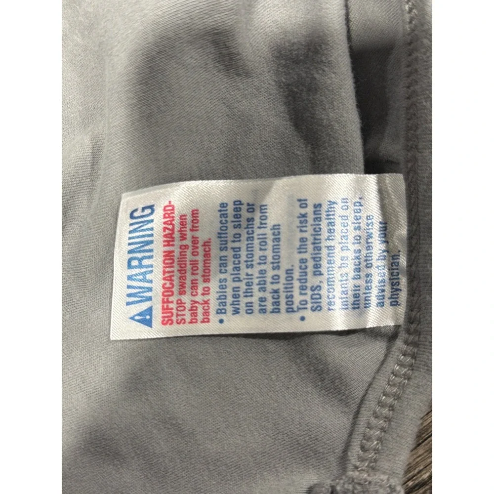 SwaddleMe brand type