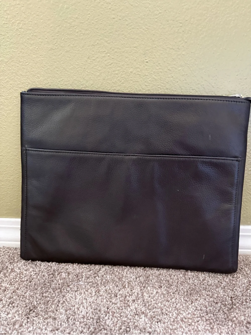 N/A black pebbled