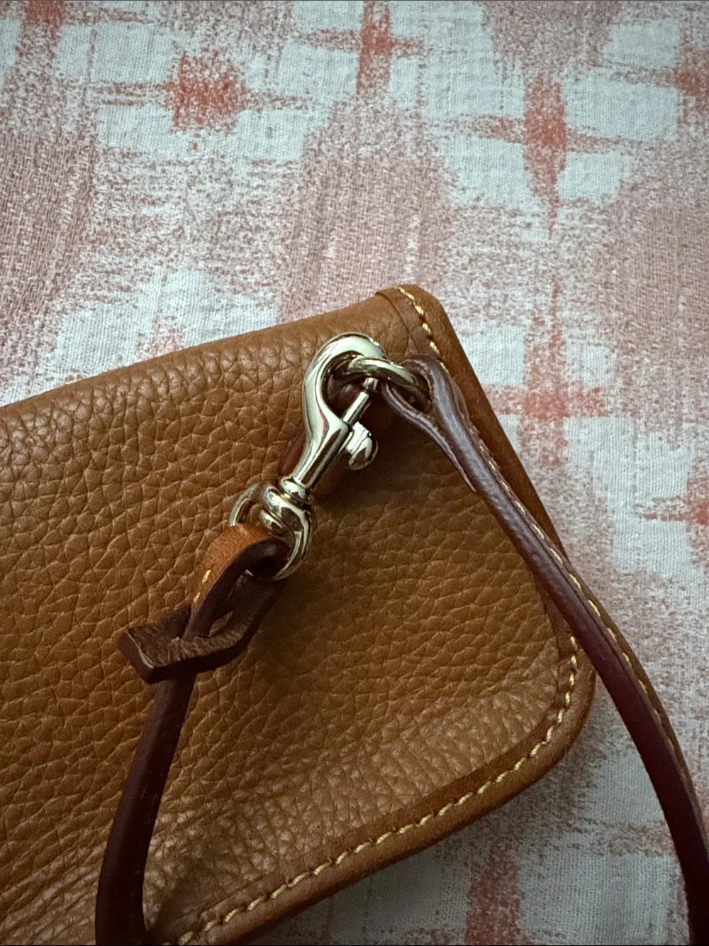 Dooney Bourke dooney bourke