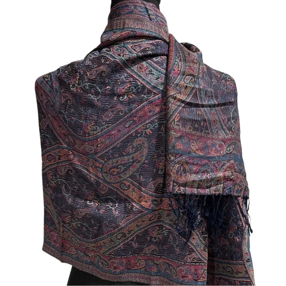 Villagers Collection elegant soft
