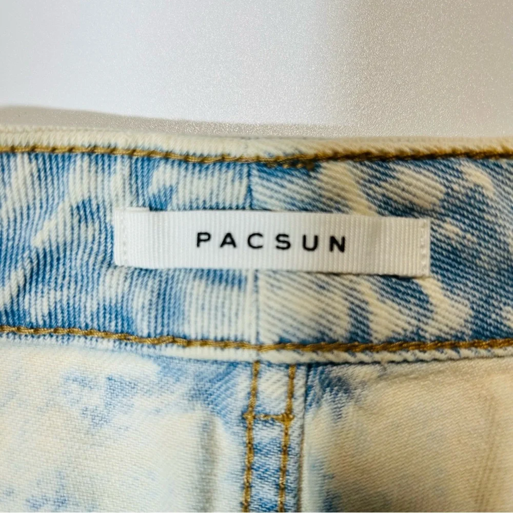 PacSun distressed women