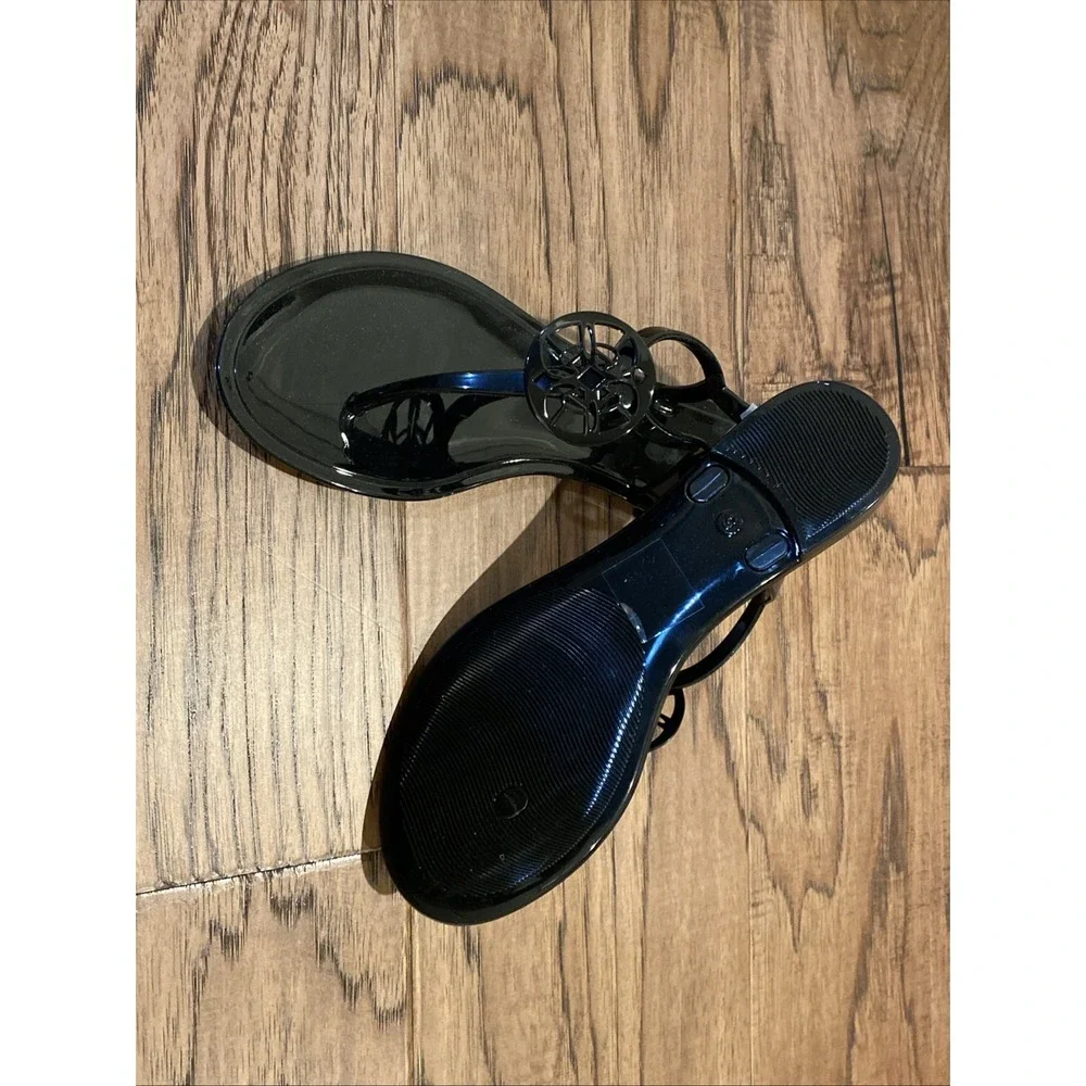 Sam Edelman step into