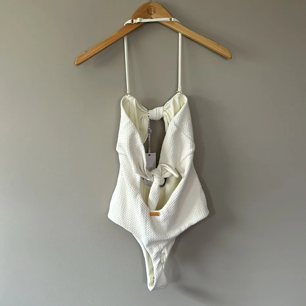 axil swim nwt new