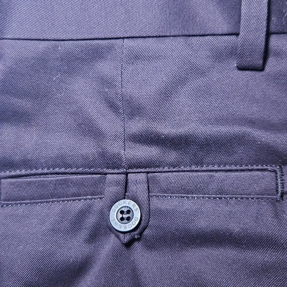 Dockers classic versatile