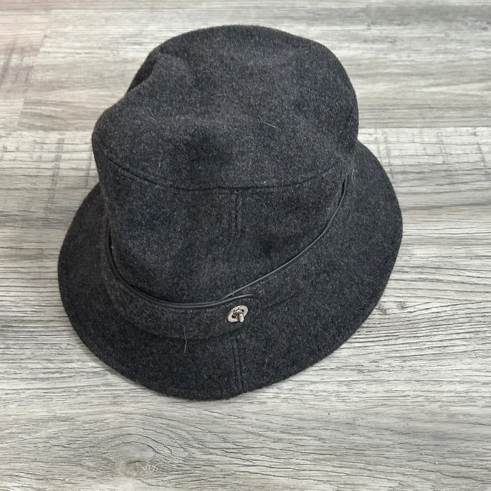 Coach‎ Women's Black Wool Blend Bucket Hat Sz M/L