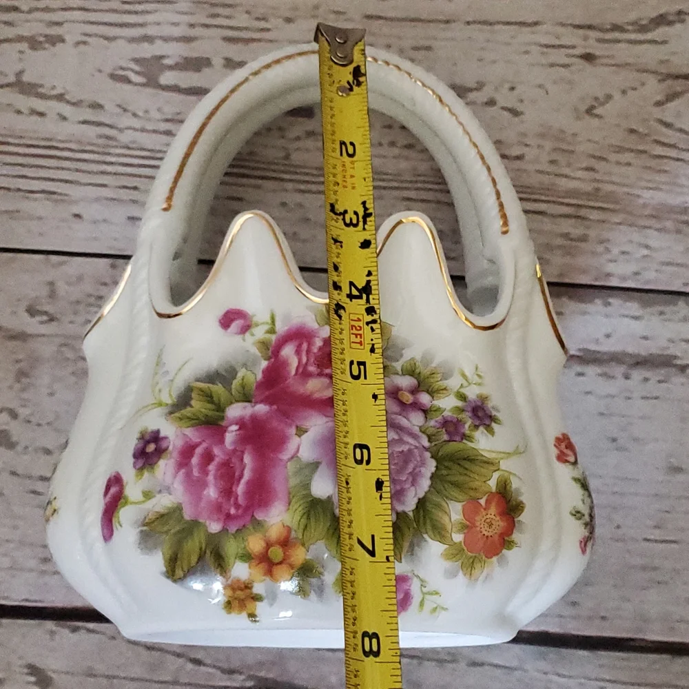 Vintage porcelain basket