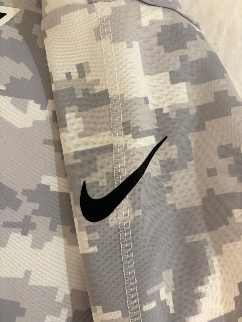 Nike pullover hoodie