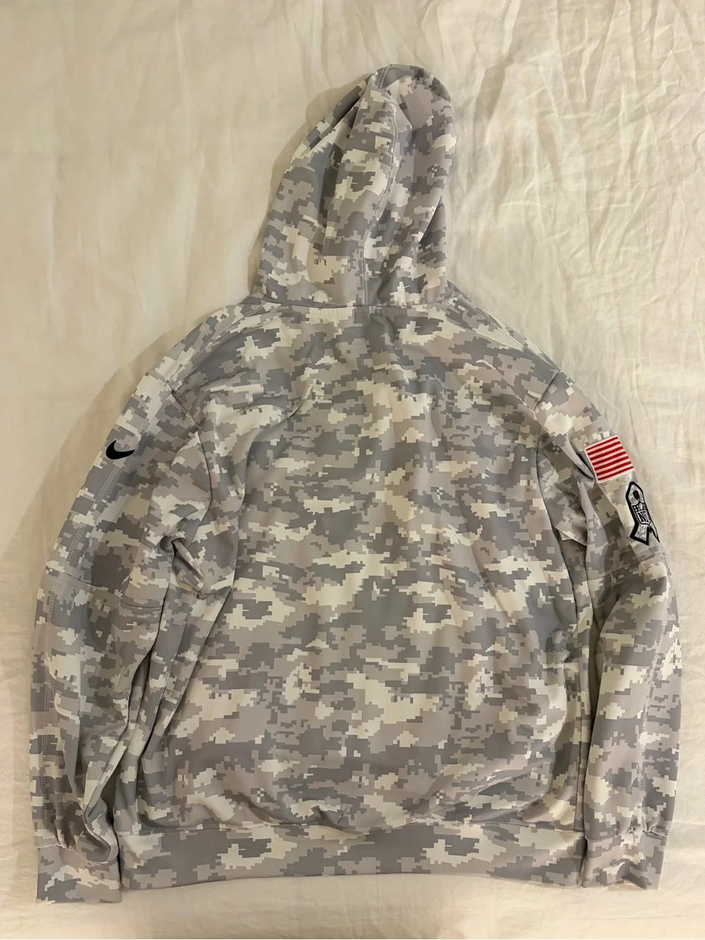 Nike pullover hoodie