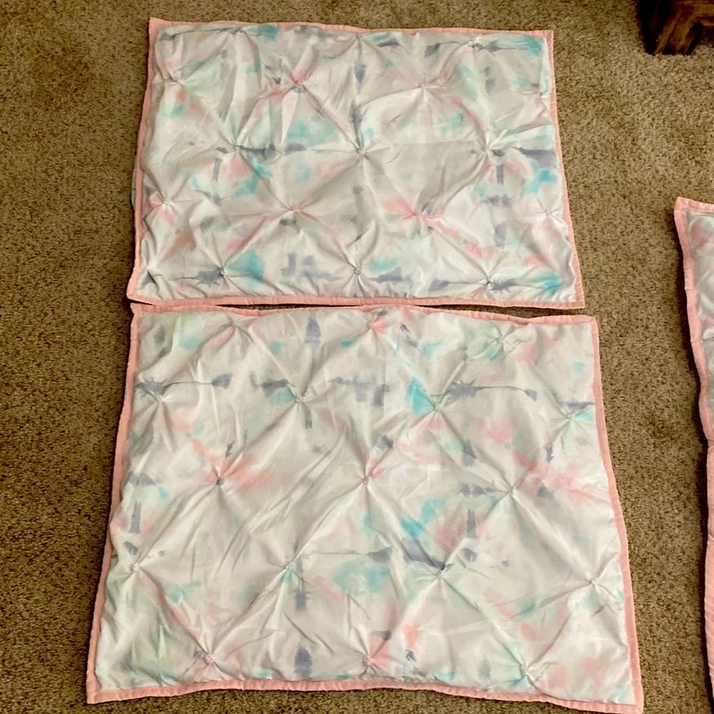 Pottery Barn Teen lightweight quilted